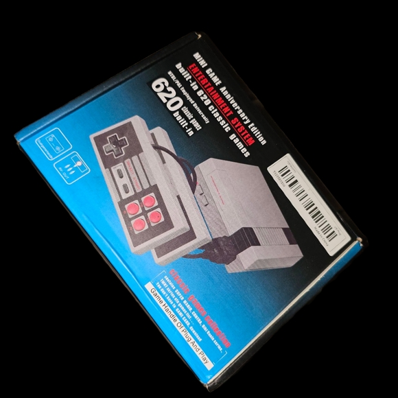 New! Mini Nintendo With 620 Built-in Gamws - Picture 1 of 3